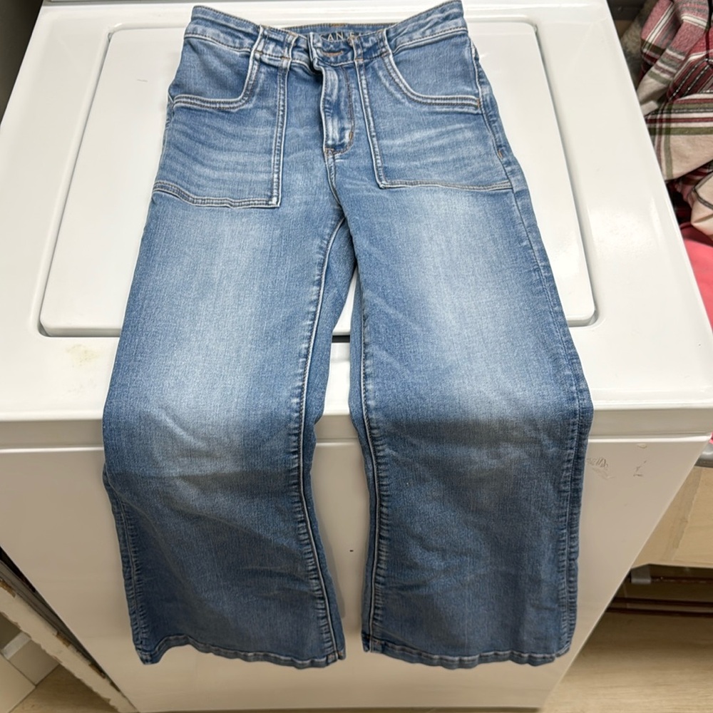American eagle, wide leg jeans